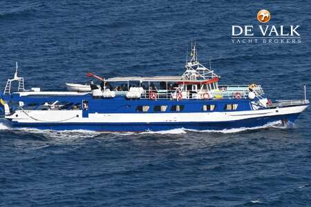 DAY PASSENGERS SHIP ALEXANDER GREEN 80